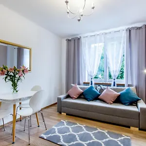 Clicktheflat Avenue Place Apart Rooms , Варшава Польша